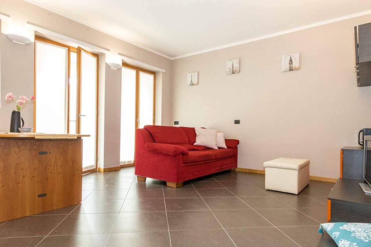Altido Apt For 4 With Terrace In A Quiet Residential Area Milaan Buitenkant foto